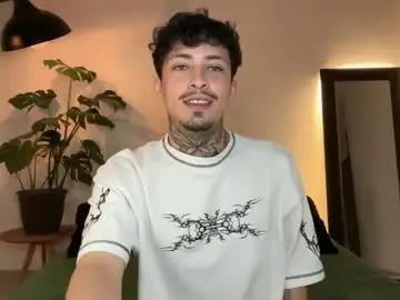 Chaturbate Free Porn Cam of noah_and_steven