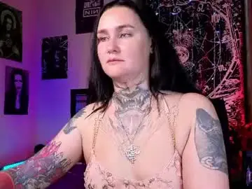 Chaturbate Best live sex cam show of emmybrightj_
