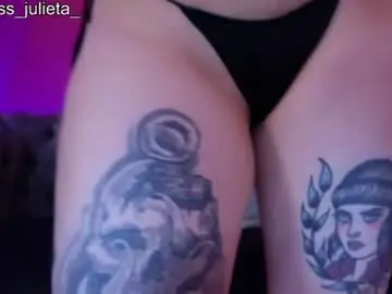 Chaturbate Live Sex of julieta_russell