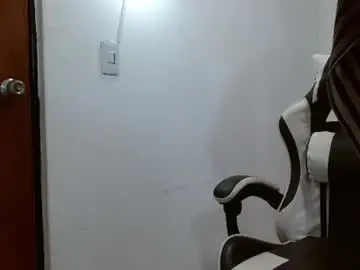 Chaturbate Free Live Porn of luka_big18