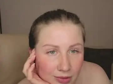 Chaturbate Nude Webcam of helens_lov