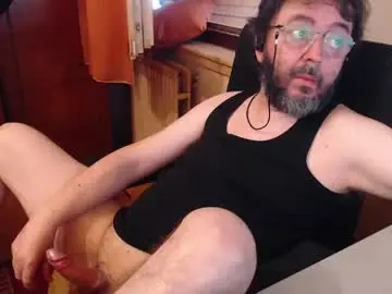 Chaturbate Live Sex Cam of max818k