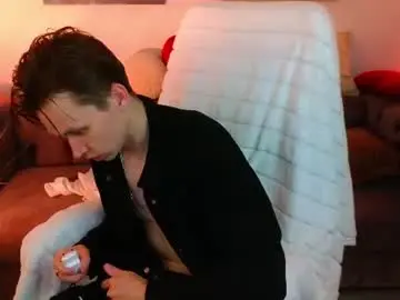 Chaturbate Sex Cam of meverik_oushen