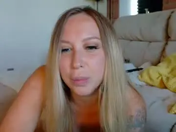 Chaturbate Sex Cam of _mari_