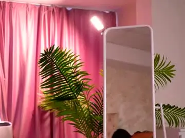 Chaturbate Free Live Porn of lalaroze