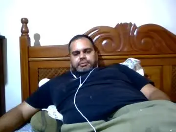 Chaturbate Sex Cam of benjamin_anderson