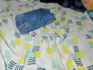 Chaturbate Live Sex Cam of cherry_banana1