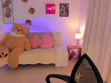Chaturbate Live Sex Cam of maravelvett