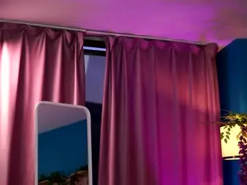 Chaturbate Watch Live Sex Cams of elyssawetxx