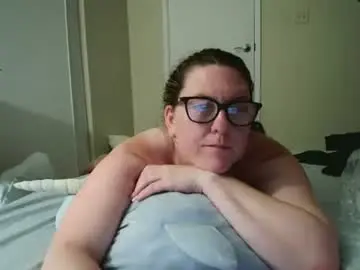 Chaturbate Free Porn Cam of fuzzypeaches87