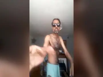 Chaturbate Free Live Porn of beefyting