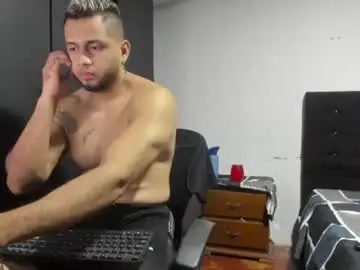 Chaturbate Best live sex cam show of ryan_xc1
