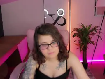 Chaturbate Live Sex of ariell_mini
