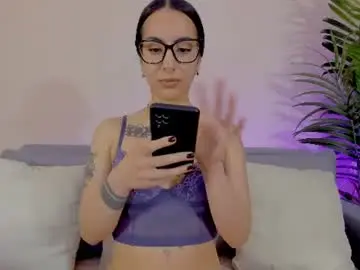 Chaturbate Sex Chat of mia_daniellshot