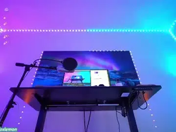 Chaturbate Live Sex Cam of oxlemon