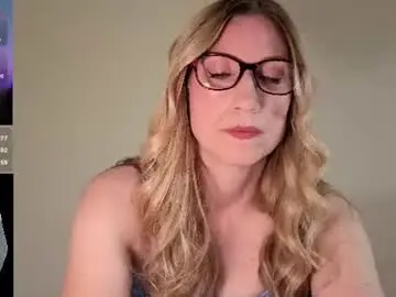 Chaturbate Best live sex cam show of wynfreya