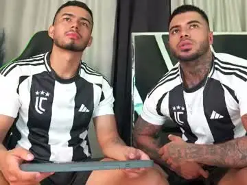 Chaturbate Live Sex Cam of tony_newmen