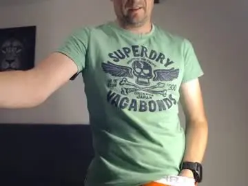 Chaturbate Live Sex Cam of nordicrunner76