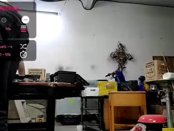 Chaturbate Live Porn of thecarrguyy