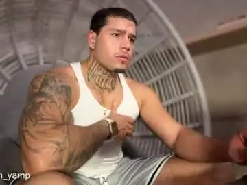 Chaturbate Free Porn Cam of yamp_bigcock