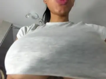 Chaturbate Adult Video Chat of dianac1998