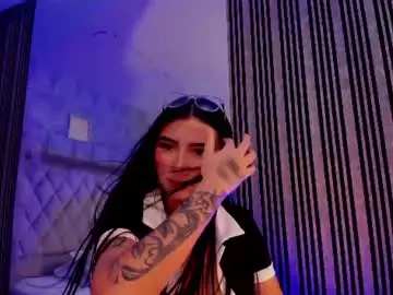 Chaturbate Sex Chat of kendallmeyers