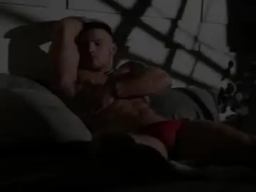 Chaturbate Live Porn of oliversport