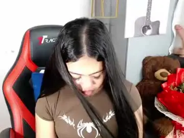 Chaturbate Live Sex Cam of alesha_vibe_me