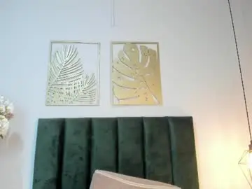 Chaturbate Live Sex Cam of alissanix