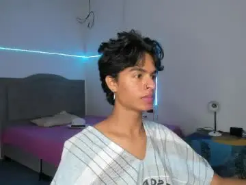 Chaturbate Free Porn Cam of ariel_adan