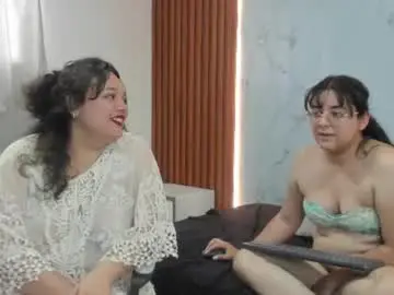 Chaturbate Watch Live Sex Cams of genesis_y_moon