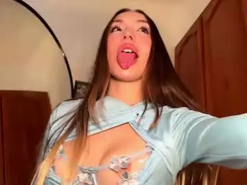 Chaturbate Live Sex Cam of missblair12