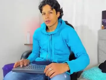 Chaturbate Sex Cam of tommyhot7