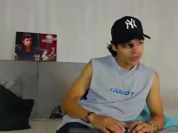 Chaturbate Sex Chat of tommyhot7