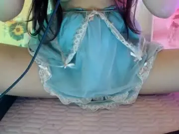 Chaturbate Watch Live Sex Cams of mreme_miuu