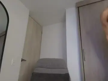Chaturbate Live Sex of andrew_west_