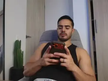 Chaturbate Live Sex of andrew_west_