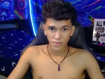 Chaturbate Private Sex Chat of ken_bigcockxx