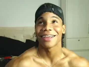 Chaturbate Sex Cam of marcelo_dosantos77