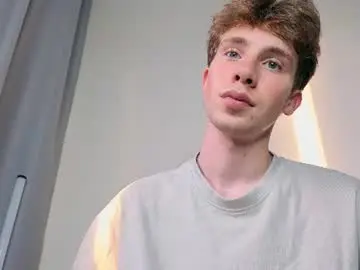 Chaturbate Live Sex Cam of cute_brian