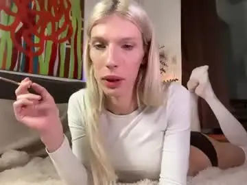 Chaturbate Free Porn Cam of hung_angel_xxl