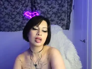 Chaturbate Sex Cam of lunamadden