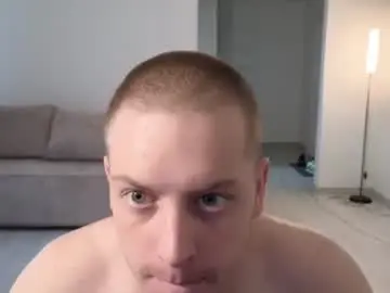 Chaturbate Live Porn of danila_trezzini