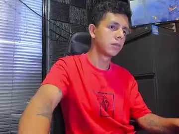 Chaturbate Adult Webcam of g_lincoln