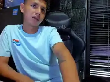 Chaturbate Free Porn Cam of g_lincoln