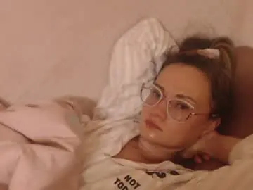Chaturbate Watch Live Sex Cams of flowercandydoll