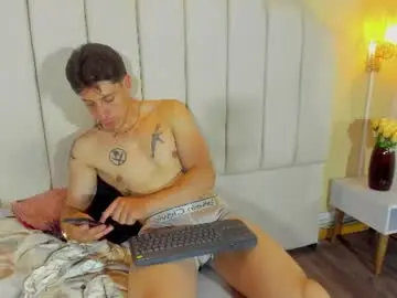 Chaturbate Best live sex cam show of angelsbeaumont