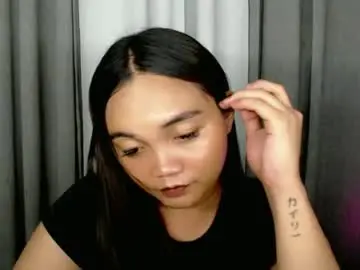 Chaturbate Nude Webcam of holy_shine