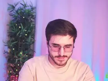 Chaturbate Live Sex Cam of t0ny_wylie