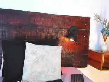 Chaturbate Best live sex cam show of tamara_sanz1